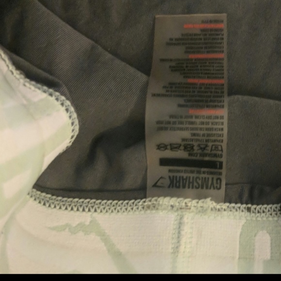 Fit shorts - Picture 1 of 4